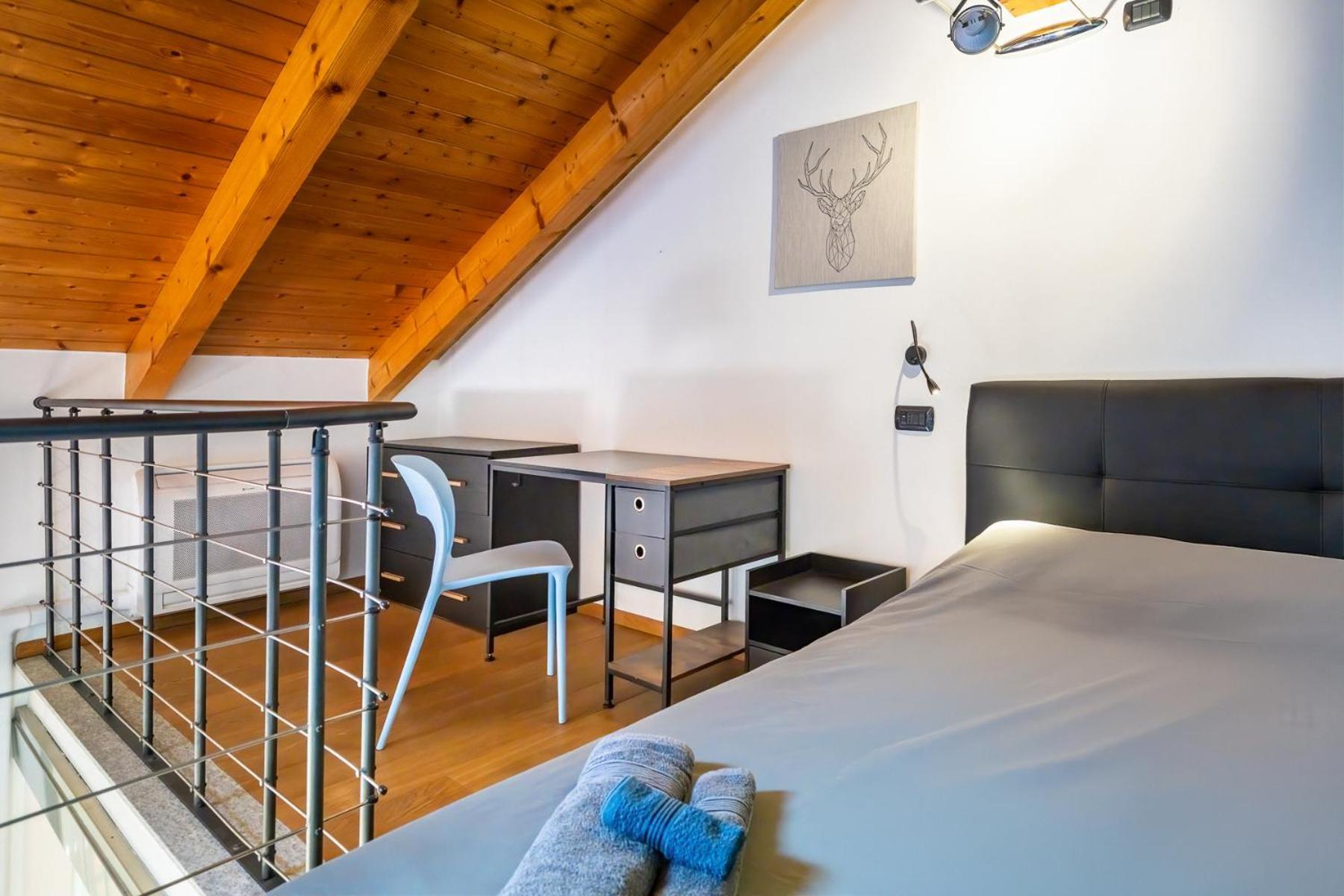 Apartamento Strepitoso Loft Con Vista Duomo Alba  Exterior foto