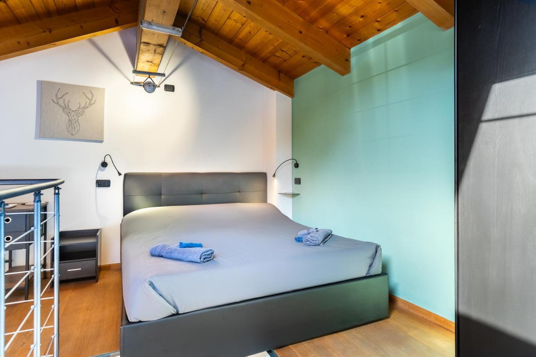 Apartamento Strepitoso Loft Con Vista Duomo Alba  Exterior foto