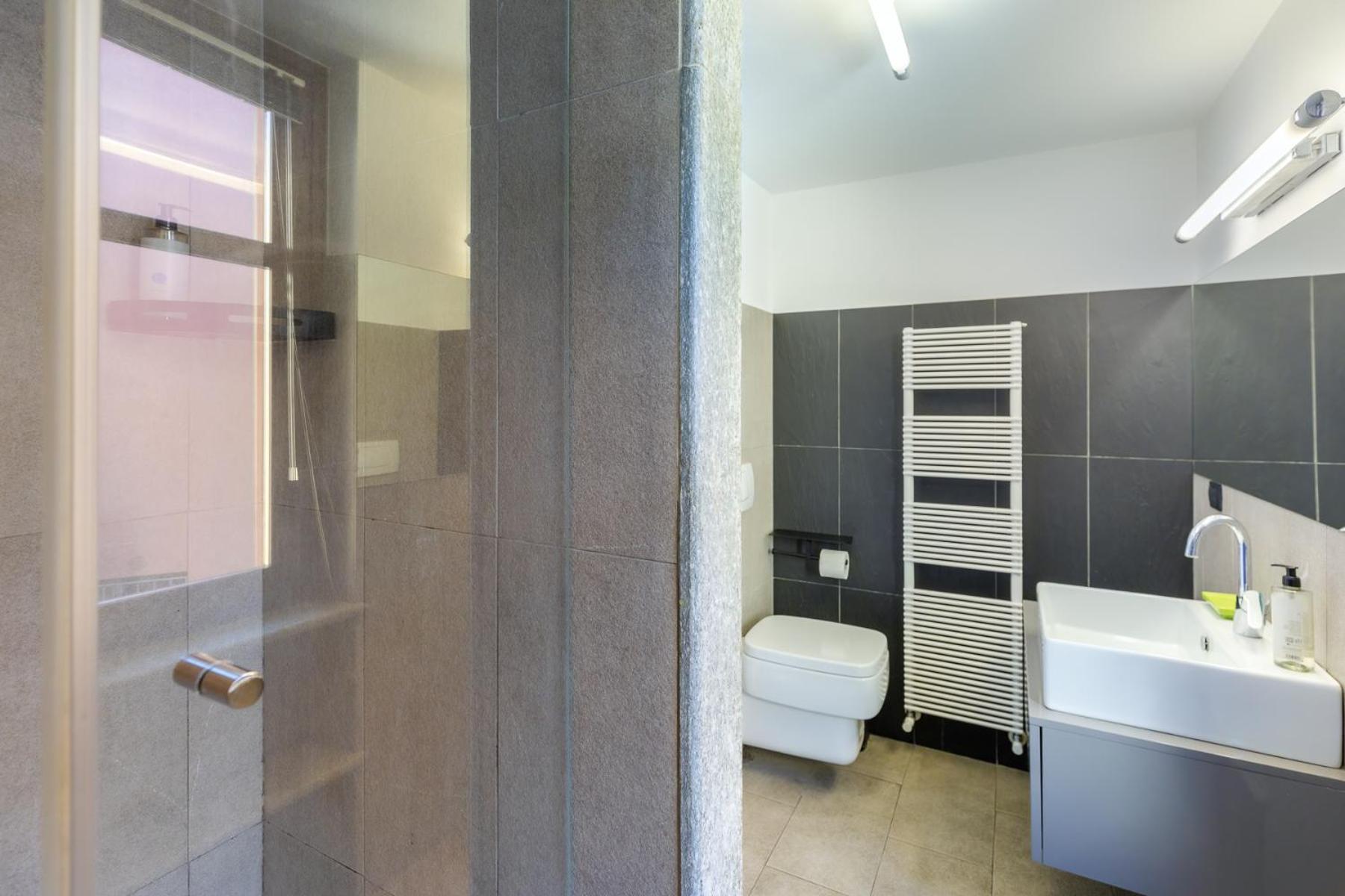 Apartamento Strepitoso Loft Con Vista Duomo Alba  Exterior foto
